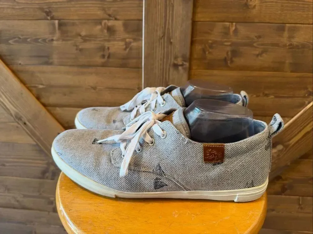Vlado Gray Sailboat Print Canvas Sneakers Men’s Size 10 Casual Lace-Up Shoes